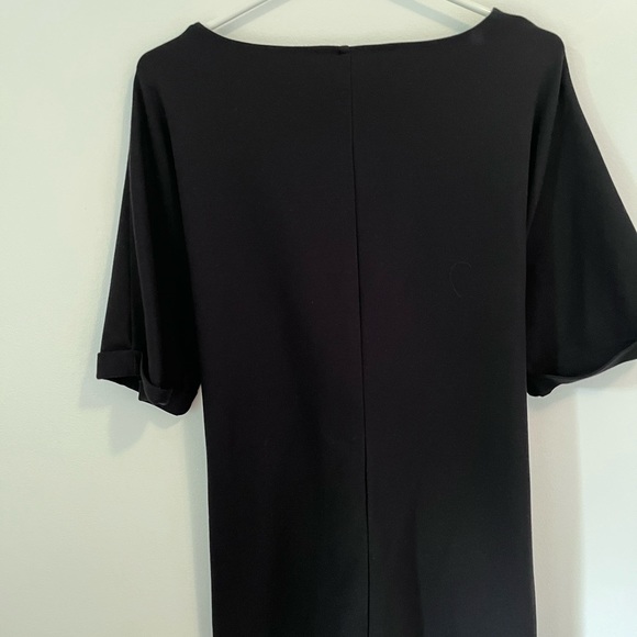 Black top with tie - Picture 3 of 4